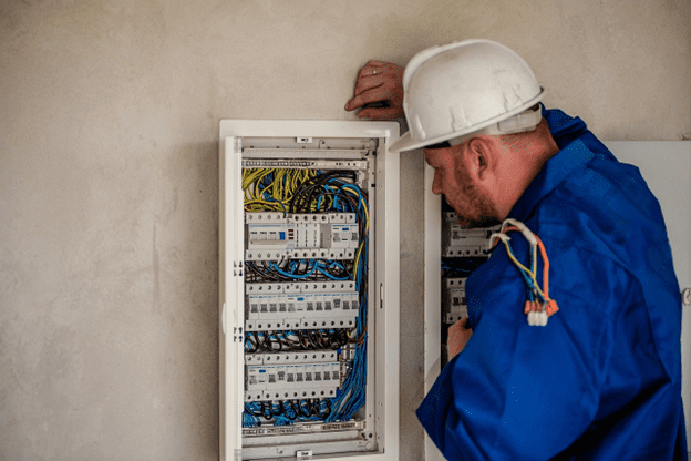 6 Questions to Ask Before Hiring an Electrician