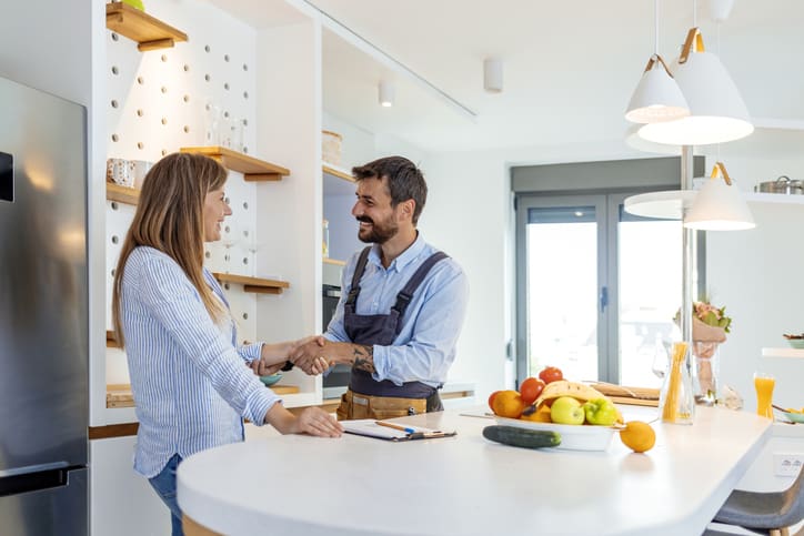 The Art of Communication: How to Effectively Work with Home Renovation Companies