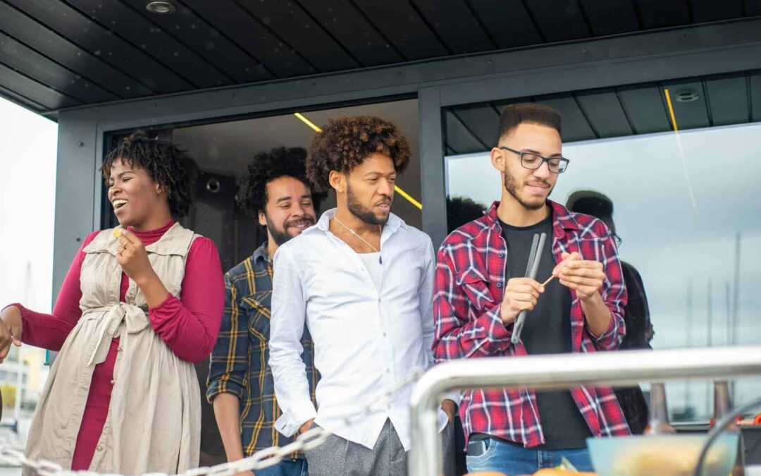 How to Make Your Deck More Inviting for the First Al Fresco of the Season