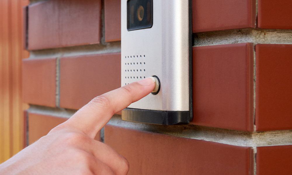 3 Best Video Doorbell Cameras Loved by Home Owners