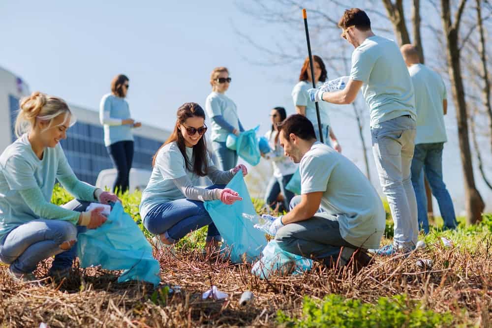 5 Ways Your Home Service Business Can Give Back To The Community