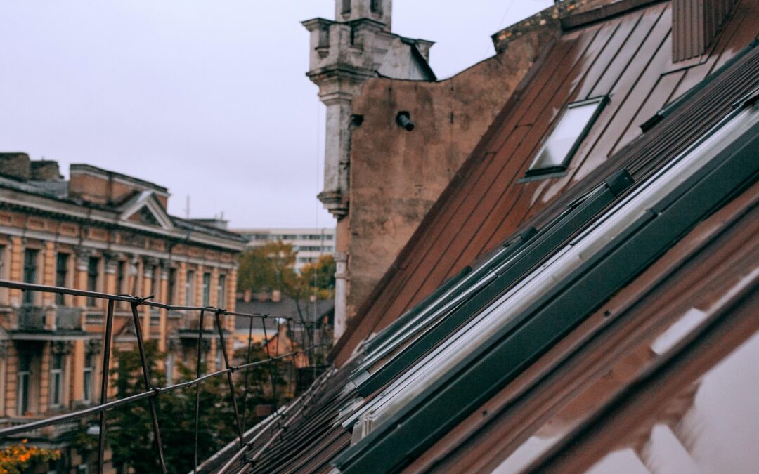 Exploring the Benefits of Metal Roofing: A Guide from Roofing Contractors Baton Rouge