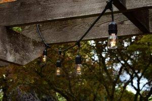 outdoor string lighting