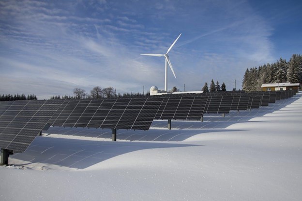 many solar panels in field