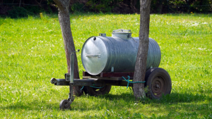 metal water tank