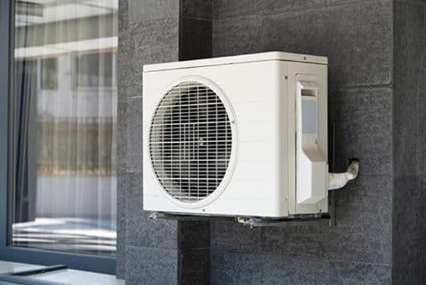 ductless mini split unit