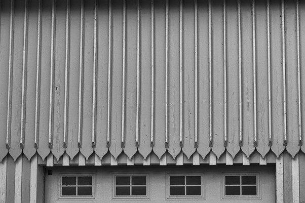 roof on front of building