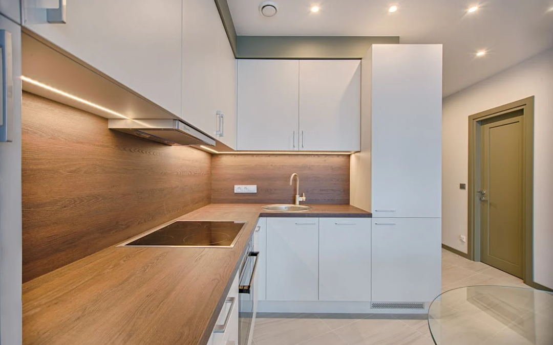 How Do Wholesale Cabinets Reduce Costs for Large-Scale Renovations? Key Benefits and Strategies