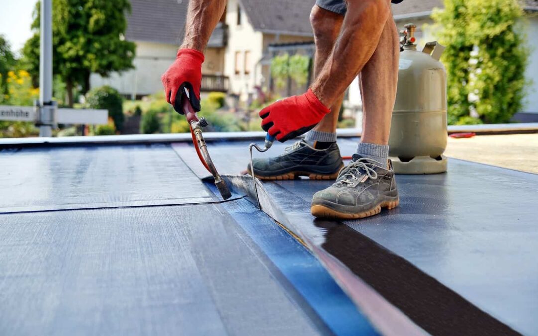 5 Factors To Consider When Looking For A Flat Roofing Company