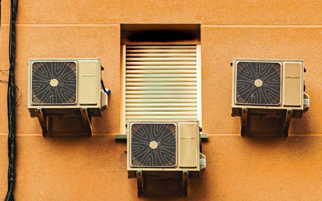 How to Choose Between Repairing or Replacing Your HVAC System