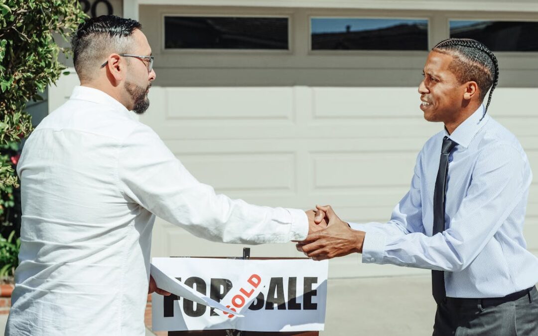 When to Accept an Offer: Timing Tips for the Smart Home Seller