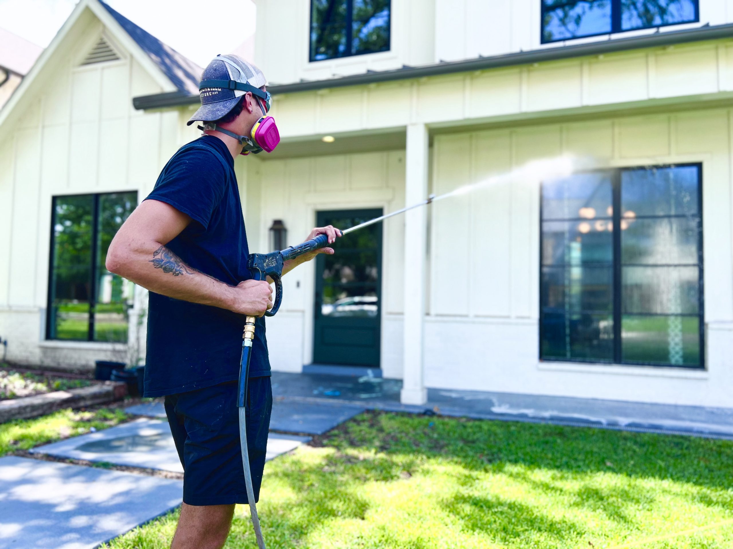 House-Washing powerwashing exterior siding
