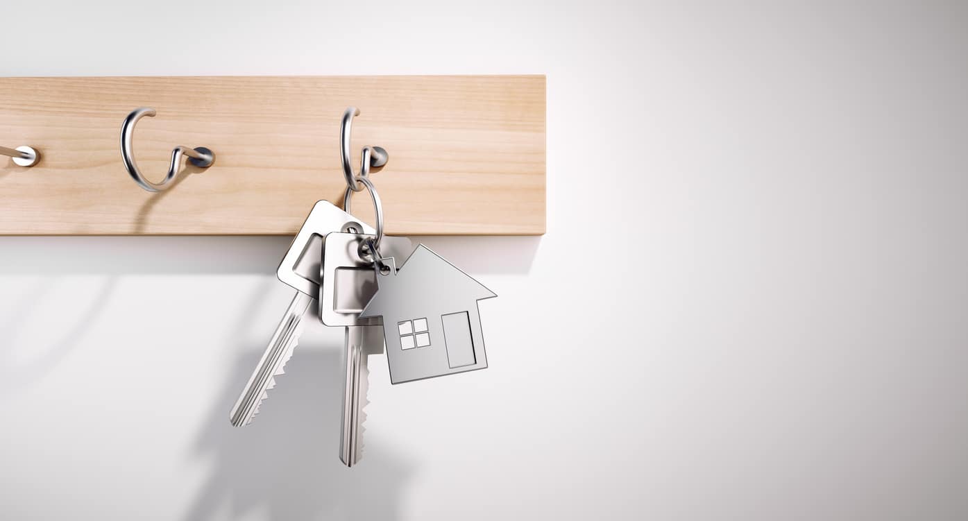 Hanging House Keys with Keyring
