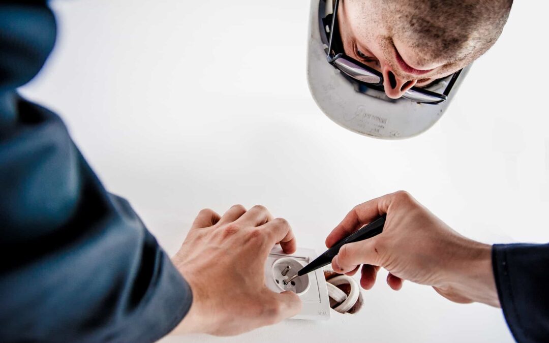 7 Tips for DIY Electrical Work Around the House