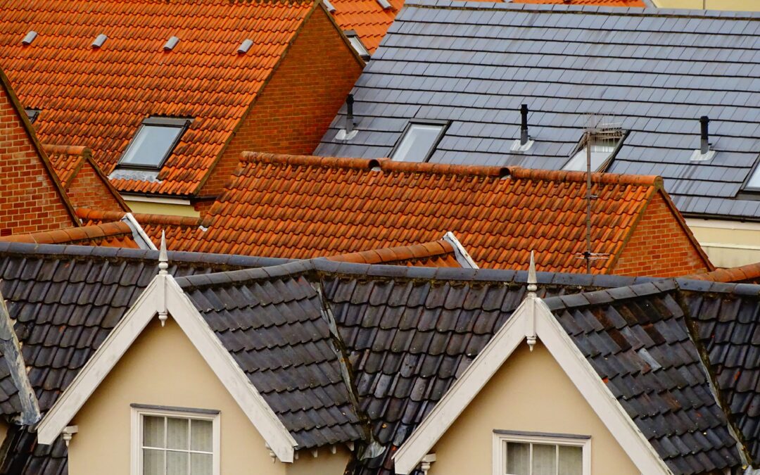 7 different types of roofing to consider when roofing your house