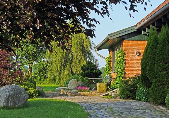 Unlock the Secrets to Stunning Outdoor Spaces with Professional Landscape Design