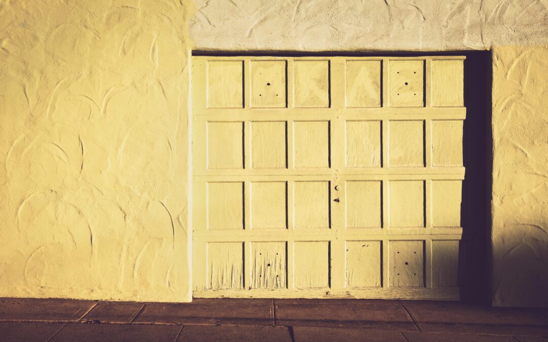 5 Garage Door Safety Tips