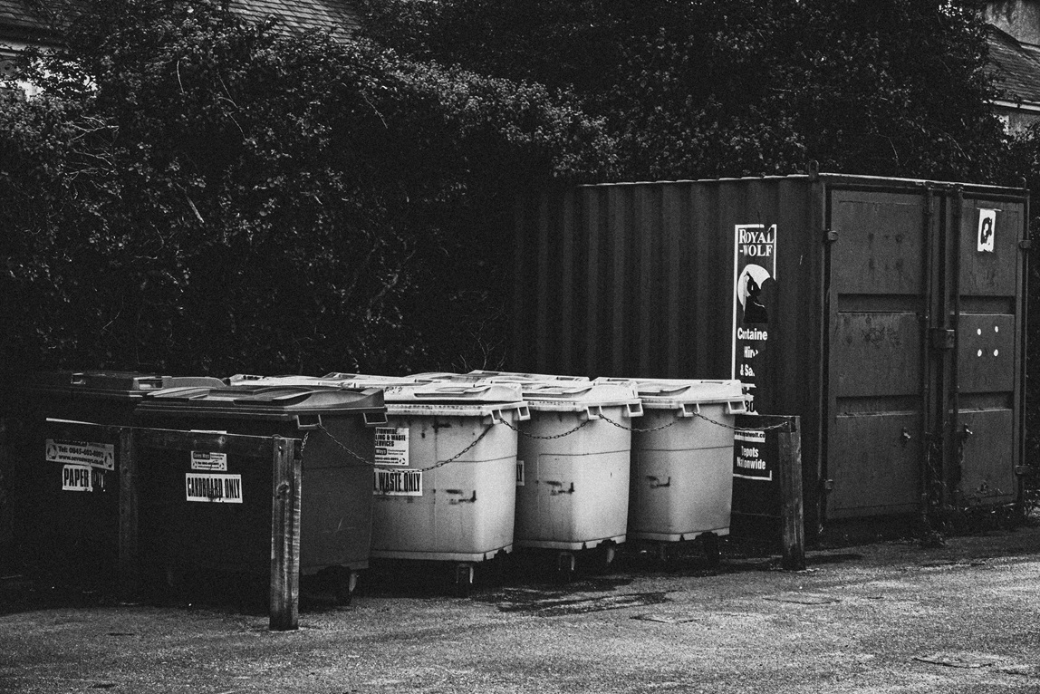 trash skip bins