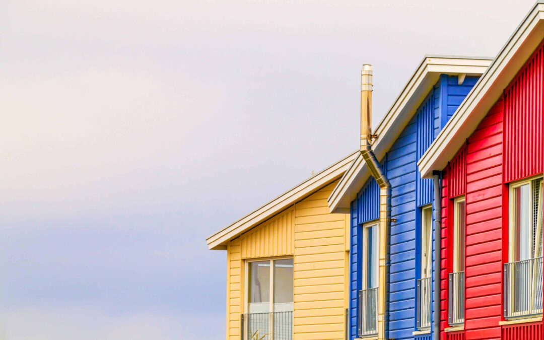 Exterior Paint Colors That Actually Increase Your Home’s Value