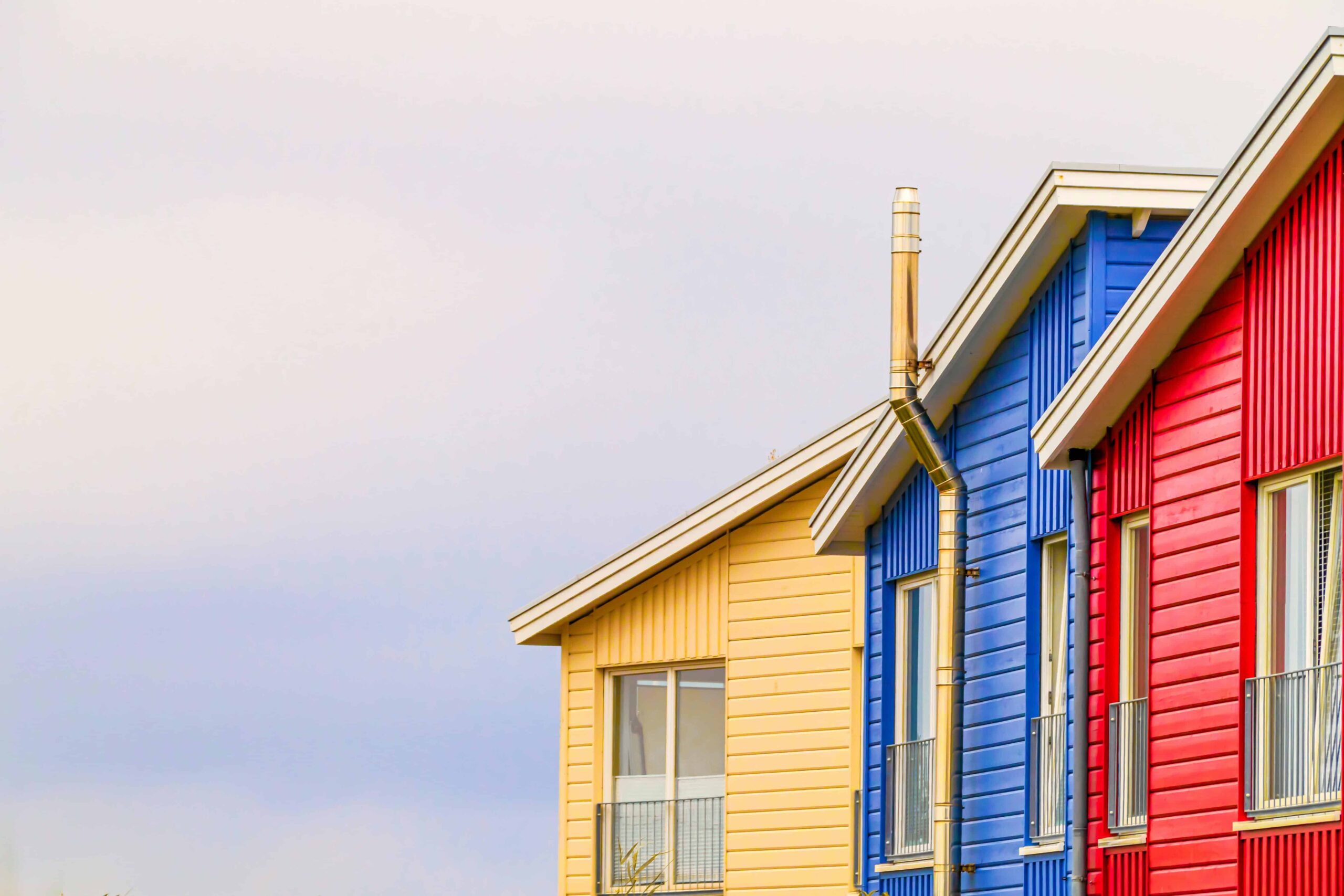 Exterior Paint Colors That Actually Increase Your Home’s Value