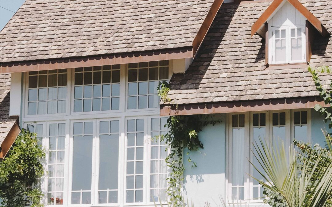 5 Ways Top Roofing Companies Cincinnati Improve Durability and Curb Appeal