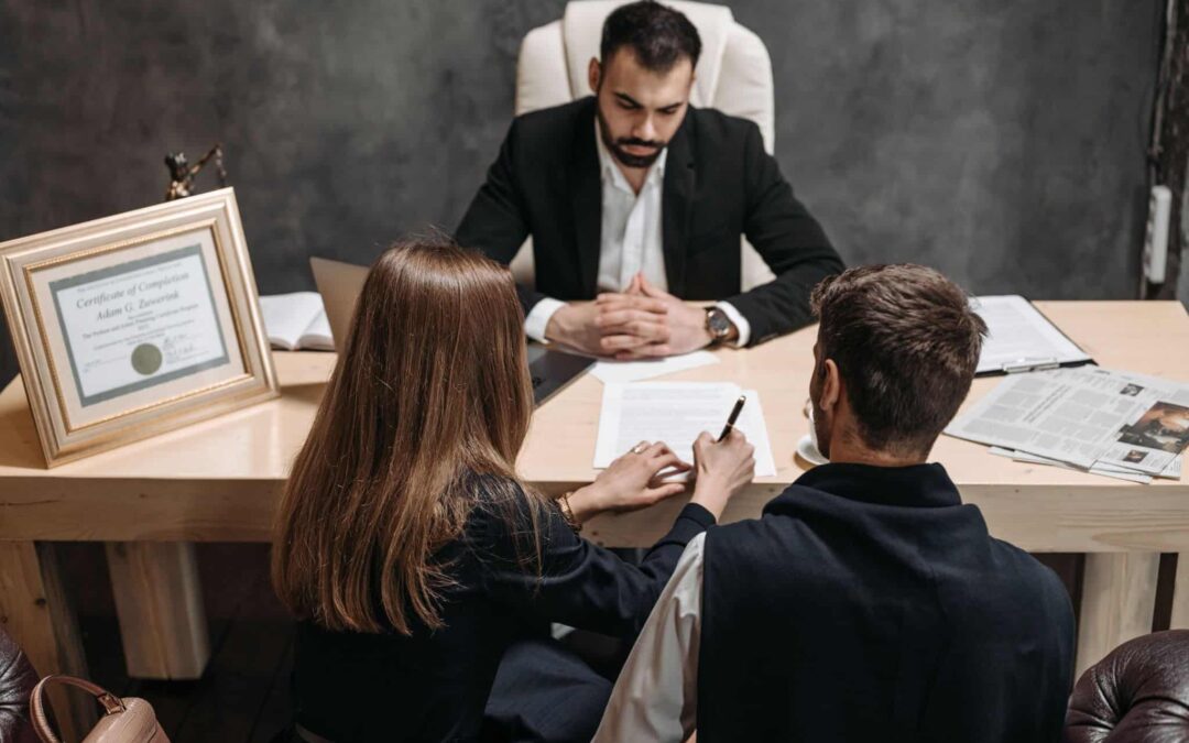 Title Company vs. Attorney Closing: What Springfield Sellers Should Expect