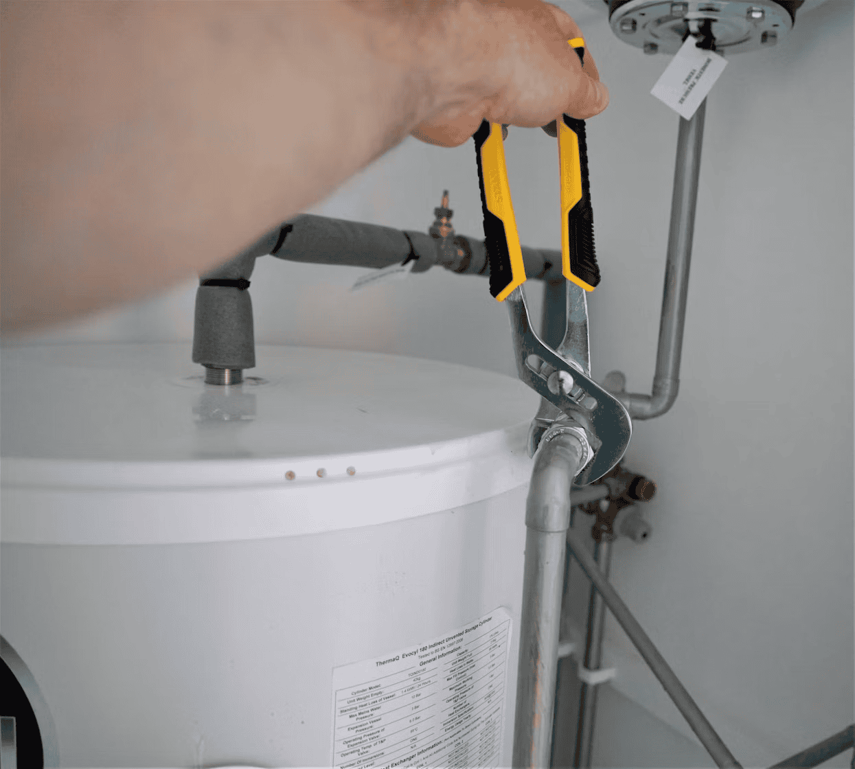 What Homeowners Should Check Before Replacing a Water Heater