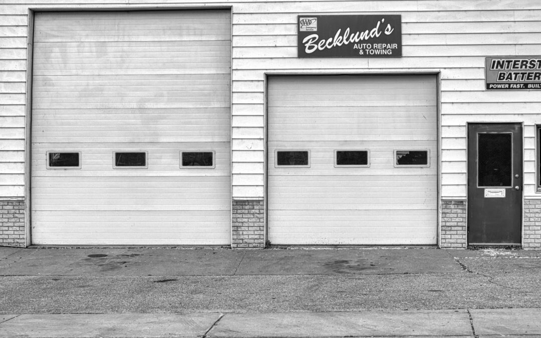 Garage Door Maintenance, Repair, and Replacement for Great Lakes Homeowners